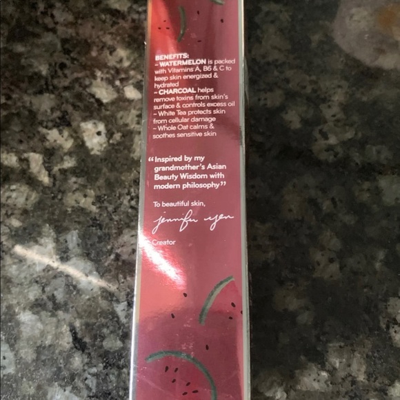 Nib purlisse watermelon Cleanser - Picture 2 of 3